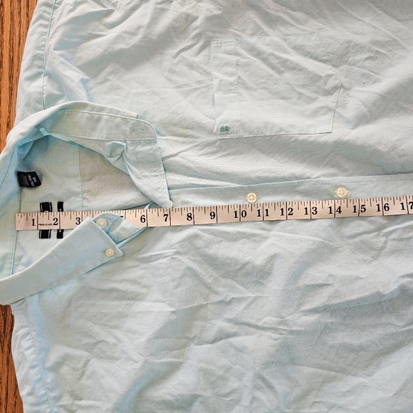 Izod xxl long sleeve button down. - Picture 8 of 9